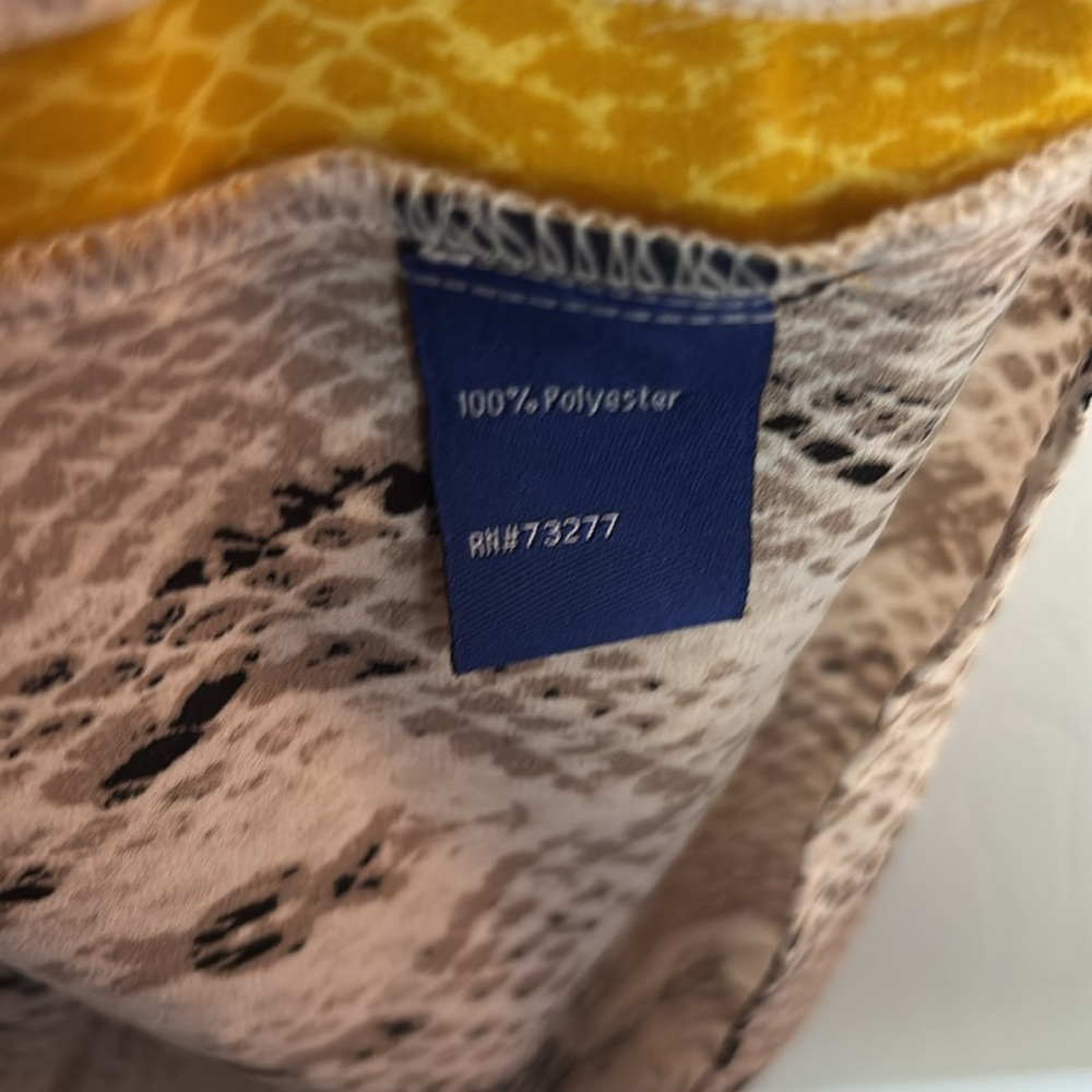Snake Print Tank Top - Picture 6 of 8